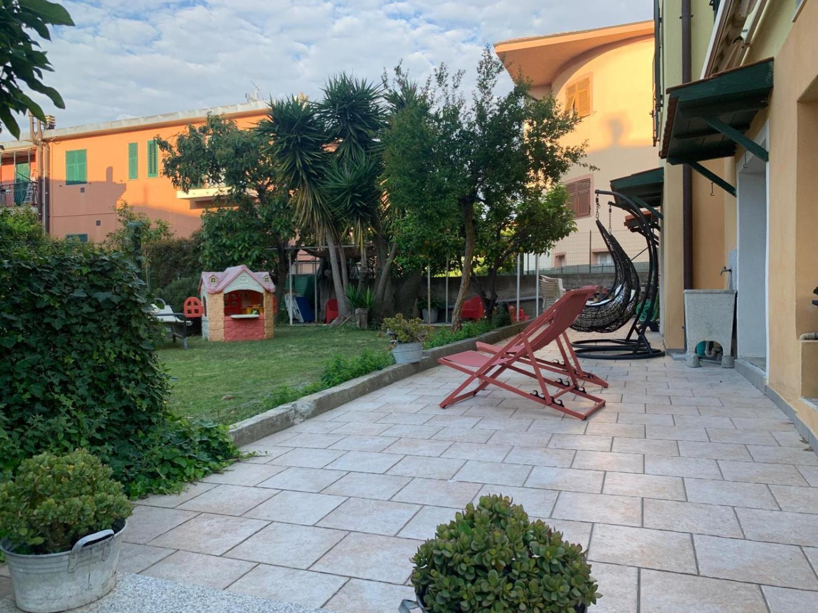 B&B La Magnolia Савона Екстериор снимка